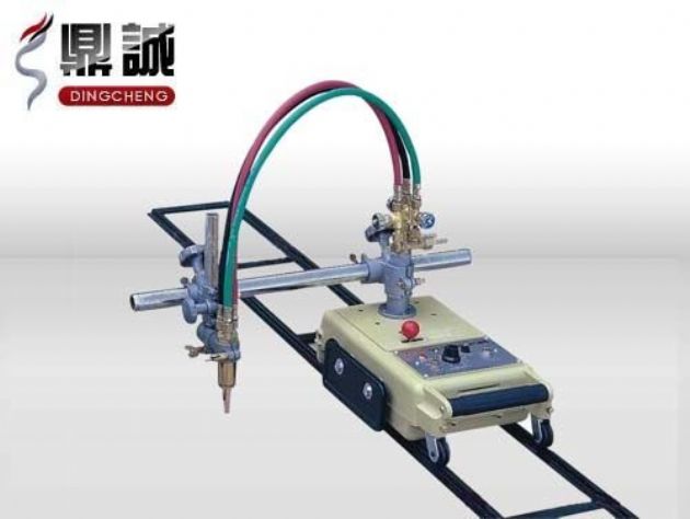 點(diǎn)擊查看詳細(xì)信息<br>標(biāo)題：半自動火焰切割機(jī) 閱讀次數(shù)：4496