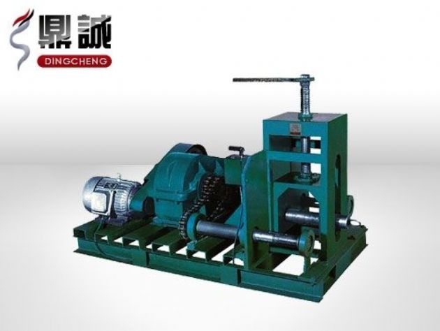 點擊查看詳細信息<br>標題：臥式多功能滾動彎管機 閱讀次數(shù)：4782
