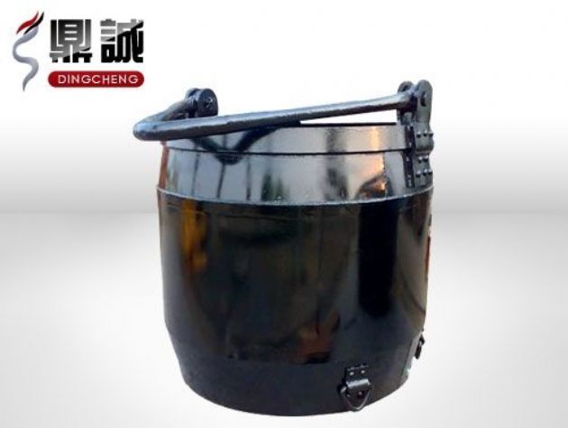 點(diǎn)擊查看詳細(xì)信息<br>標(biāo)題：礦用吊桶 閱讀次數(shù)：6462